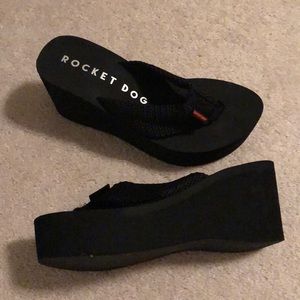 NWB Rocket Dog Wedge Sandals